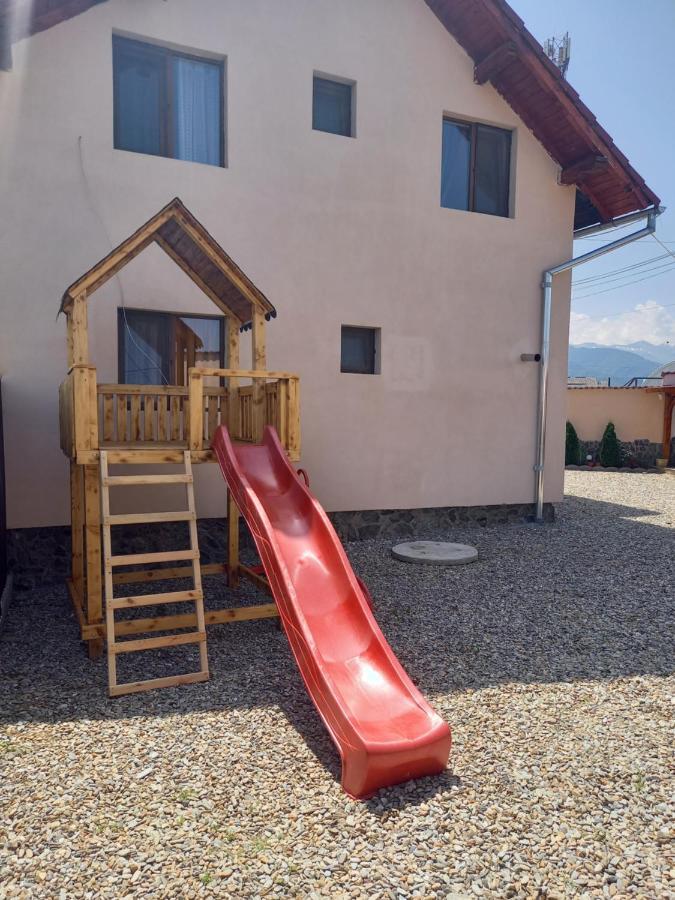 Casa Loredana Cîrţişoara Exteriör bild